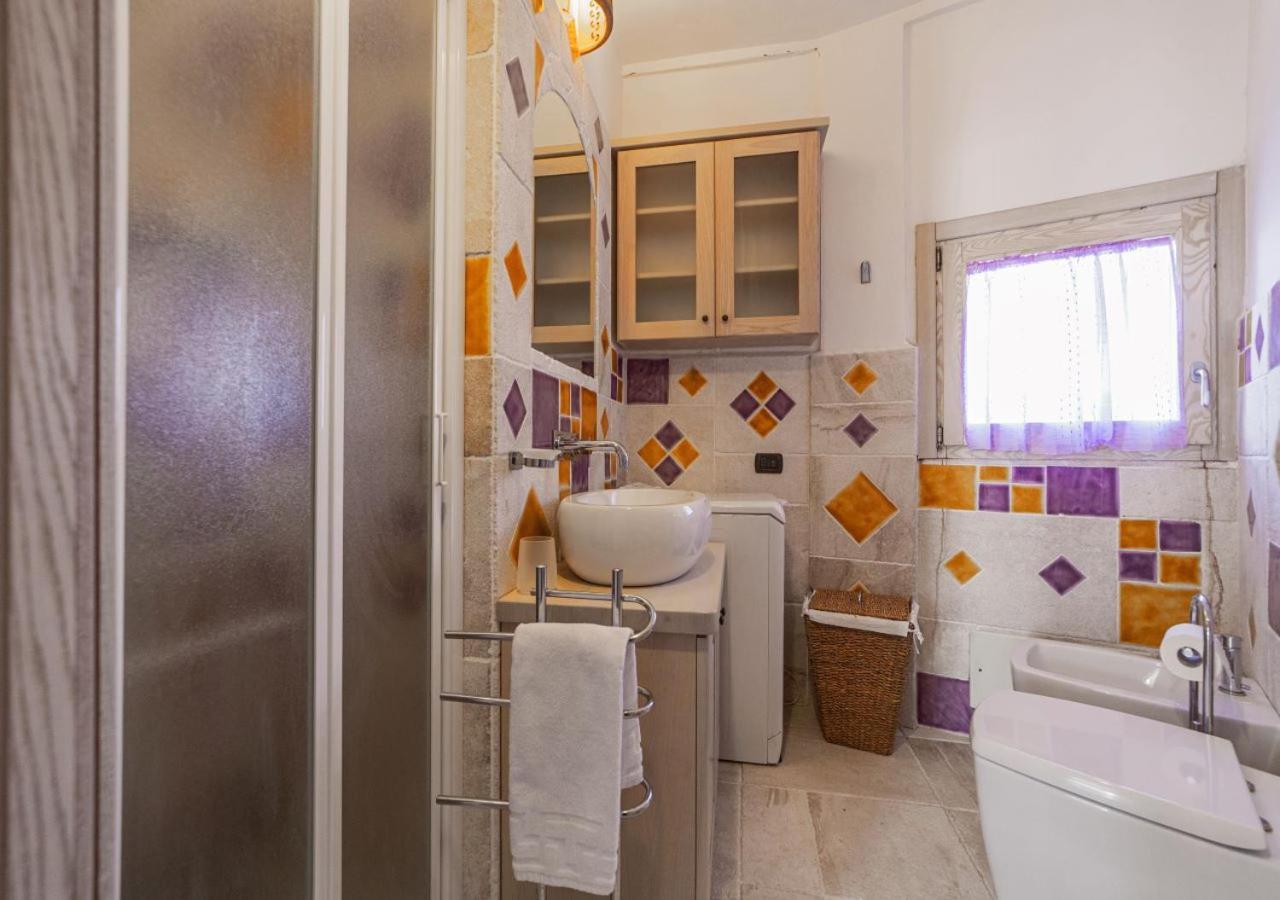 Murphy Holiday Home - Ester'S House La Maddalena  Bagian luar foto
